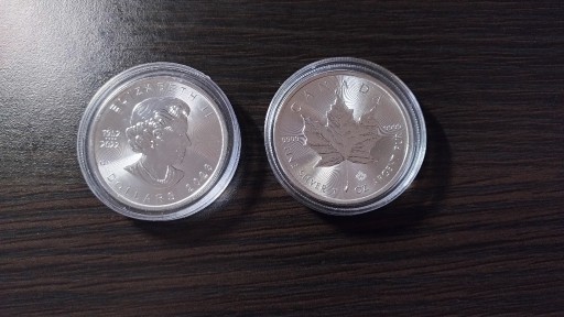 Zdjęcie oferty: Kanadyjski liść klonowy 1 oz srebra 2023