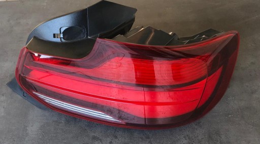 Zdjęcie oferty: LAMPA TYŁ PRAWA BMW 2 F22 F23 F87 LCI USA 9491594