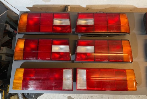 Zdjęcie oferty: BMW e30 lampy tył tylne prawa lewa szeroka