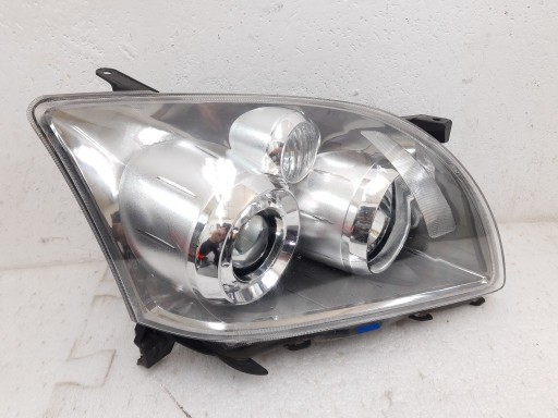 Zdjęcie oferty: TOYOTA AVENSIS 06-08r LAMPA PRAWA XENON EUROPEJSKA