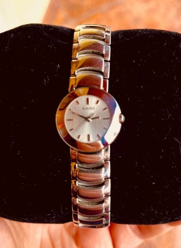 Zdjęcie oferty: zegarek damski RADO jak nowy