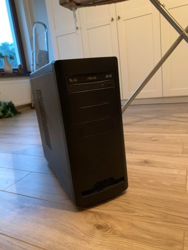 Zdjęcie oferty: Komputer stacjonarny PC