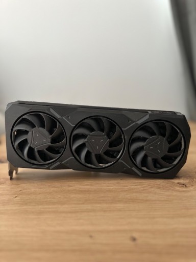 Zdjęcie oferty: Radeon Rx 7900XT PowerColor