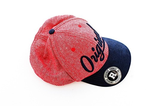 Zdjęcie oferty: Czapka z daszkiem RESERVED model z haftem 3D ORGINAL Regulowana