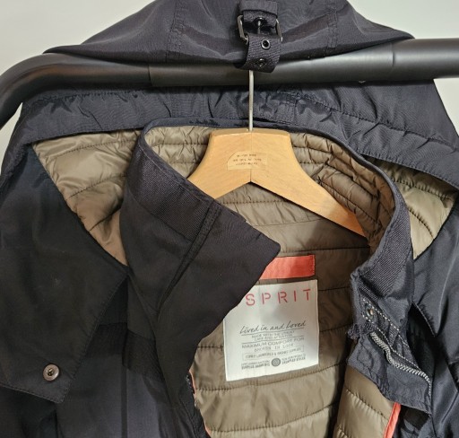 Zdjęcie oferty: ESPRIT kurtka damska używana r. duże S czarna