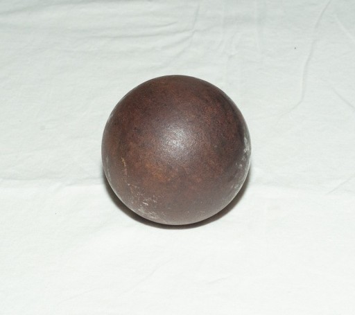 Zdjęcie oferty: Stara kula łożyskowa 76mm waga 1,7kg