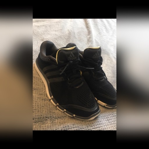 Zdjęcie oferty: Buty sportowe Adidas Adipure roz. 36