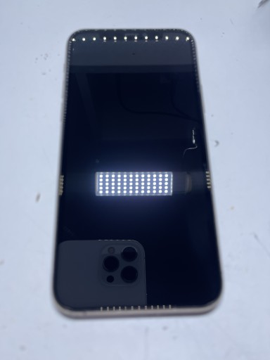 Zdjęcie oferty: Telefon iPhone 11 Pro 256gb bateria 99% złoty gold
