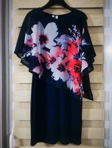 Zdjęcie oferty: Sukienka granatowa w kwiaty z szyfonowa narzutka 