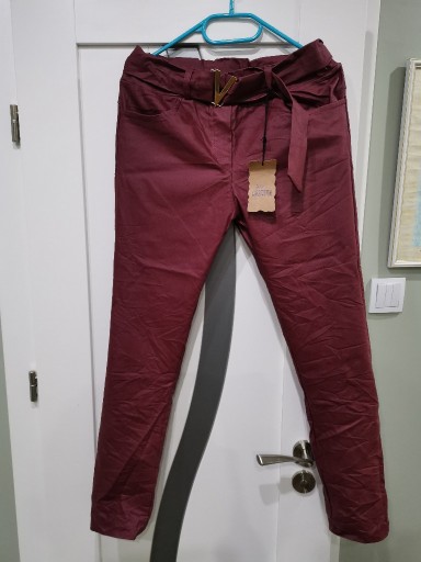 Zdjęcie oferty: Nowe spodnie damskie woskowane z paskiem M/L