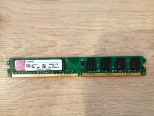 Zdjęcie oferty: Pamięć RAM Kingstone KTM3211/2G 1.8V - 2GB DDR2 