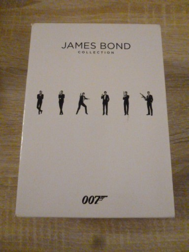 Zdjęcie oferty: James Bond - Bond [DVD] - 24 FILMY - płyty nowe