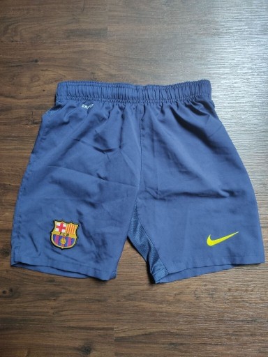 Zdjęcie oferty: Spodenki Sportowe Barcelona 2011-2012 (137-147cm)