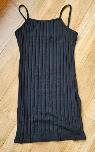 Zdjęcie oferty: Czarna sukienka w prążki na ramiączka Shein 158 cm