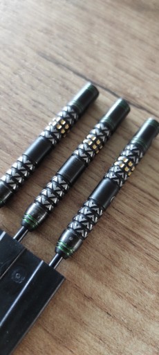 Zdjęcie oferty: Lotki rzutki dart Winmau MVG Vantage 22g steel 