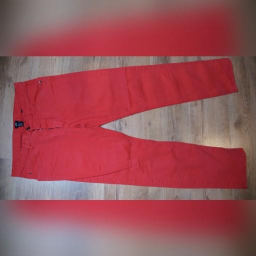 Zdjęcie oferty: Jeansy H&M Rozmiar 33