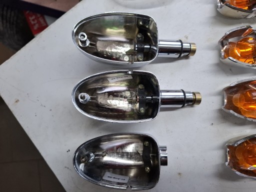 Zdjęcie oferty: Cztery kierunki kierunkowskazy BMW R1200C czytaj dokładnie opis Bond