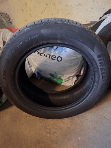 Zdjęcie oferty: Sprzedam opony letnie Pirelli