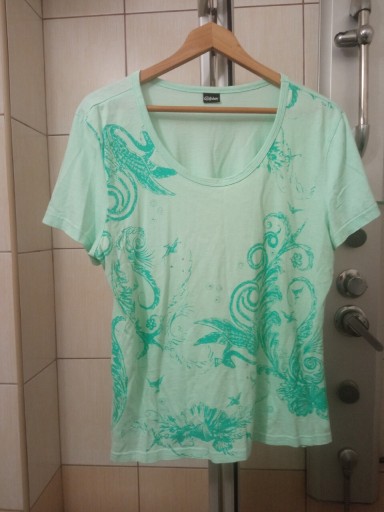 Zdjęcie oferty: Bluzka z krótkim rękaw zielona w kwiaty damska XL