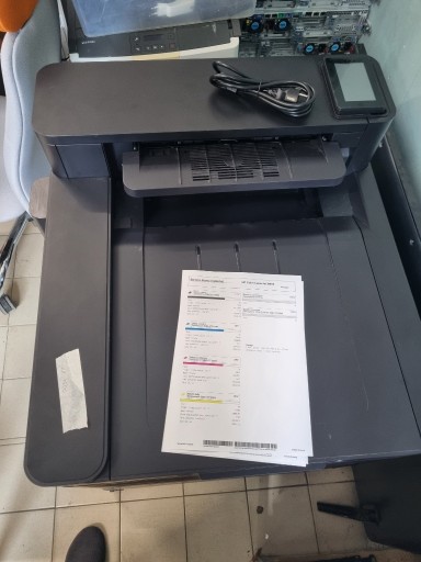 Zdjęcie oferty: Kolorowa drukarka A3 HP m855 dn z przebiegiem 15 tyś super stan
