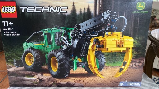 Zdjęcie oferty: Lego Technic 42157 ciągnik leśny 
