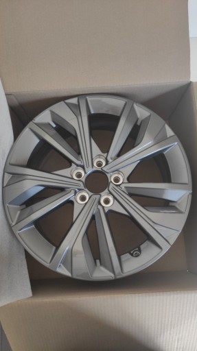 Zdjęcie oferty: 4× Felga aluminiowa Peugeot OE 3008 5008 308 7.0" 