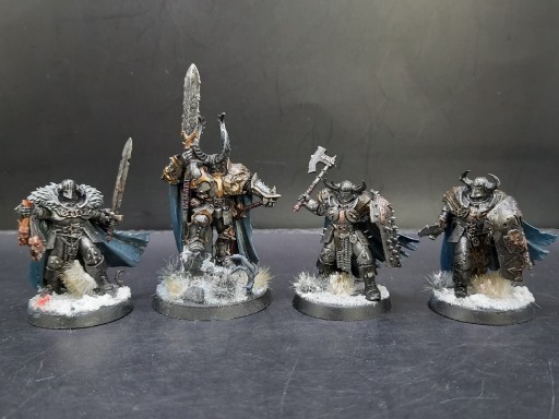 Zdjęcie oferty: Warhammer Chaos Lord of Darknes stare modele unikaty