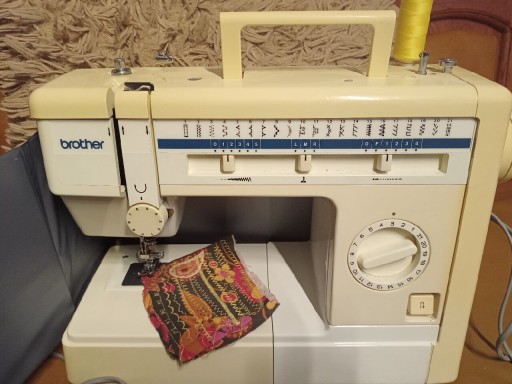 Zdjęcie oferty: Maszyna do szycia Brother VX2080