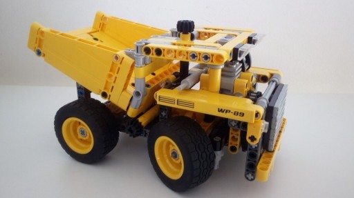 Zdjęcie oferty: LEGO Technic 42035 Ciężarówka górnicza 2 w 1