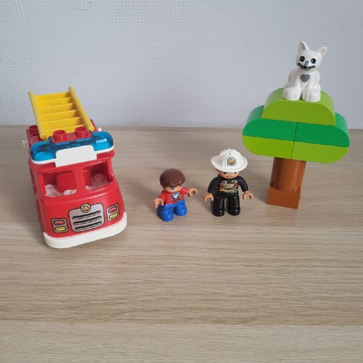 Zdjęcie oferty: Lego Duplo 10901 Wóz strażacki
