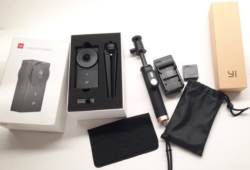 Zdjęcie oferty: SPORTOWA KAMERA XIAOYI YI VR CAMERA 360 STOPNI 5,7K LEKKA
