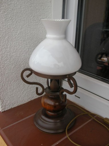 Zdjęcie oferty: lampa- lampka imitacja naftowej 