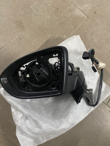 Zdjęcie oferty: Lusterko VW Touran III 5T lewe 9 pin+2