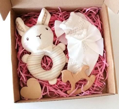 Zdjęcie oferty: babybox gift zestaw prezentowy na baby shower róż