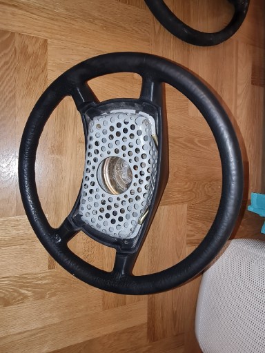 Zdjęcie oferty: Kierownica mercedes w123