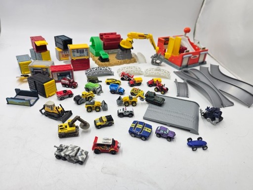 Zdjęcie oferty: Tonka Micro Metals zestaw małych pojazdów typu Micro Machines plac budowy