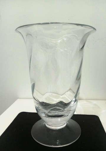 Zdjęcie oferty: Wazon kryształowy William Yeoward 24 cm