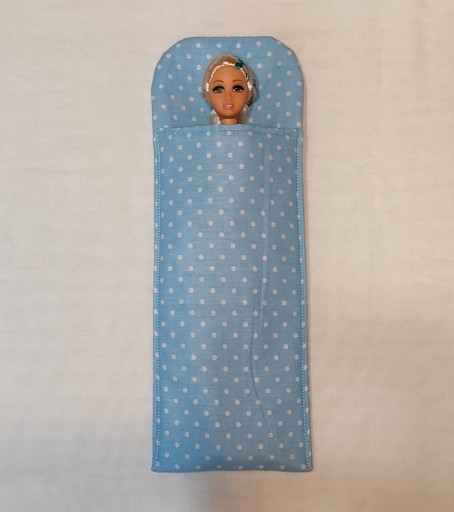 Zdjęcie oferty: Śpiworek dla lalki typu Barbie rękodzieło handmade