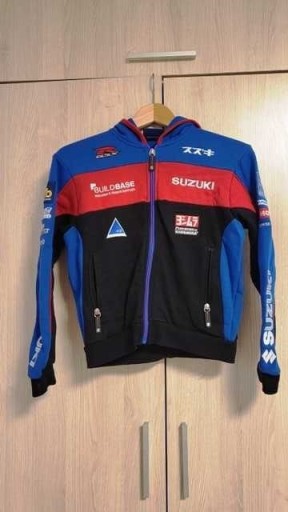 Zdjęcie oferty: Bluza SUZUKI dziecięca oryginał. Rozmiar 7-8 lat