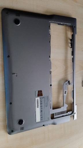 Zdjęcie oferty: obudowa dolna Samsung NP530U3C