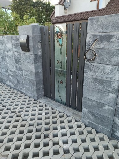 Zdjęcie oferty: Sztachety metalowe, ogrodzenia panelowe,sztachetki
