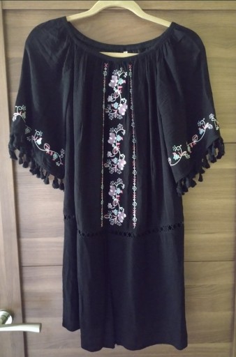 Zdjęcie oferty: Sukienka / tunika czarna w stylu boho , rozmiar S