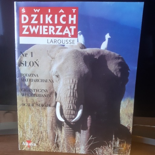 Zdjęcie oferty: ŚWIAT DZIKICH ZWIERZĄT LAROUSSE NR 1 SŁOŃ, 1996