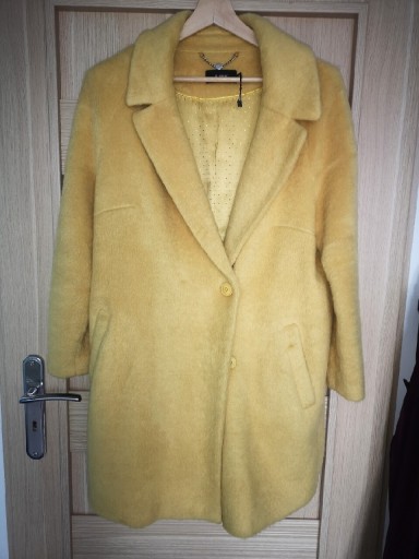Zdjęcie oferty: Krótki płaszcz Monnari 42/44  z włosiem, oversize