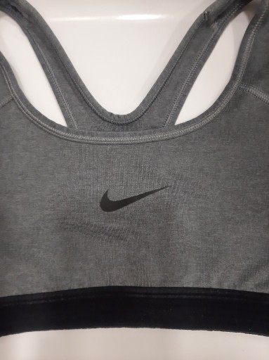 Zdjęcie oferty: Top damski Nike