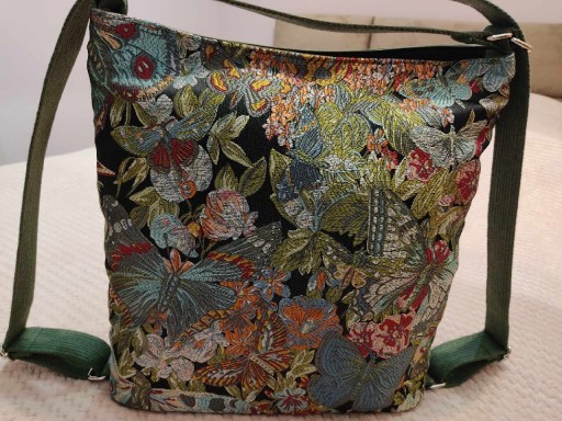 Zdjęcie oferty: Torebko-plecak oliwkowa ekoskóra motyl handmade 