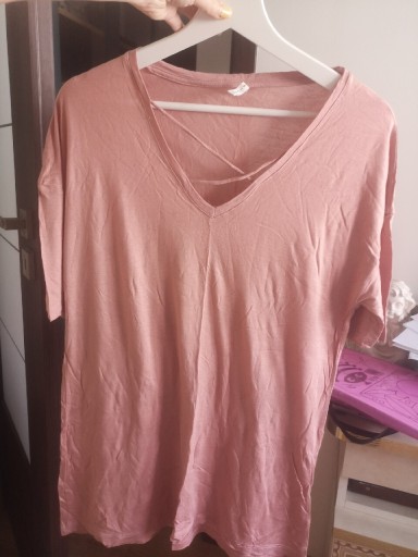 Zdjęcie oferty: Różowa bluzka na krótki rękawek marki Stradivarius rozmiar L
