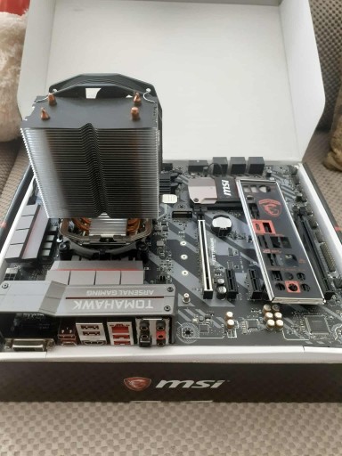 Zdjęcie oferty: Zestaw Płyta Główna MSI Z270 Tomahawk + i5 6600 + SilentiumPC Spartan 3 LT