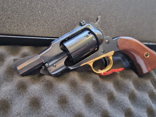 Zdjęcie oferty:  Remington New Model  Army 1858 3 cale "Target" UBERTI Szczelina 0.05mm 