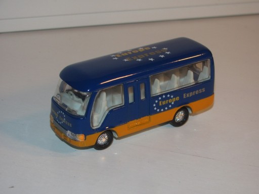 Zdjęcie oferty: Mały autobus lewostronny CARVEN używany